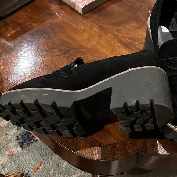 Dolce Vita Black Suede Chunky Platform Loafers Sz 9.5 - Picture 5 of 7